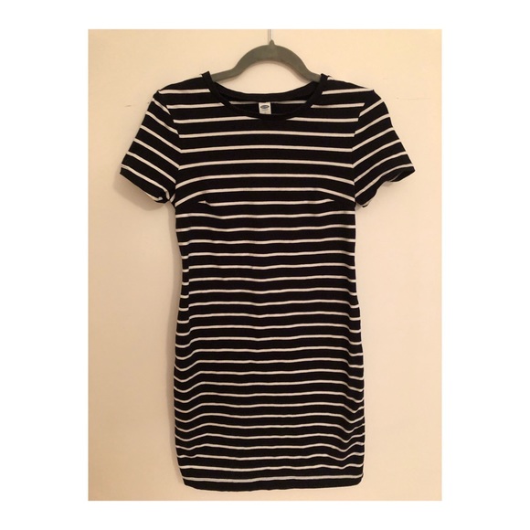 Old Navy Tshirt Dress - Picture 2 of 4